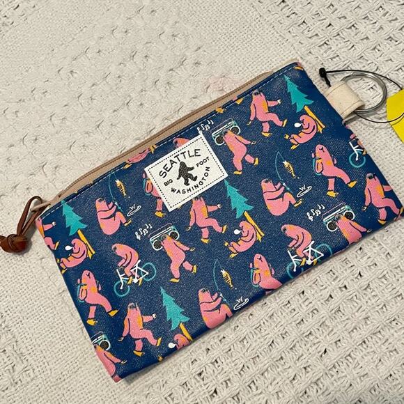 CHALO Seattle bigfoot pink print mini zip pouch sasquatch A1 4719 - Picture 5 of 5